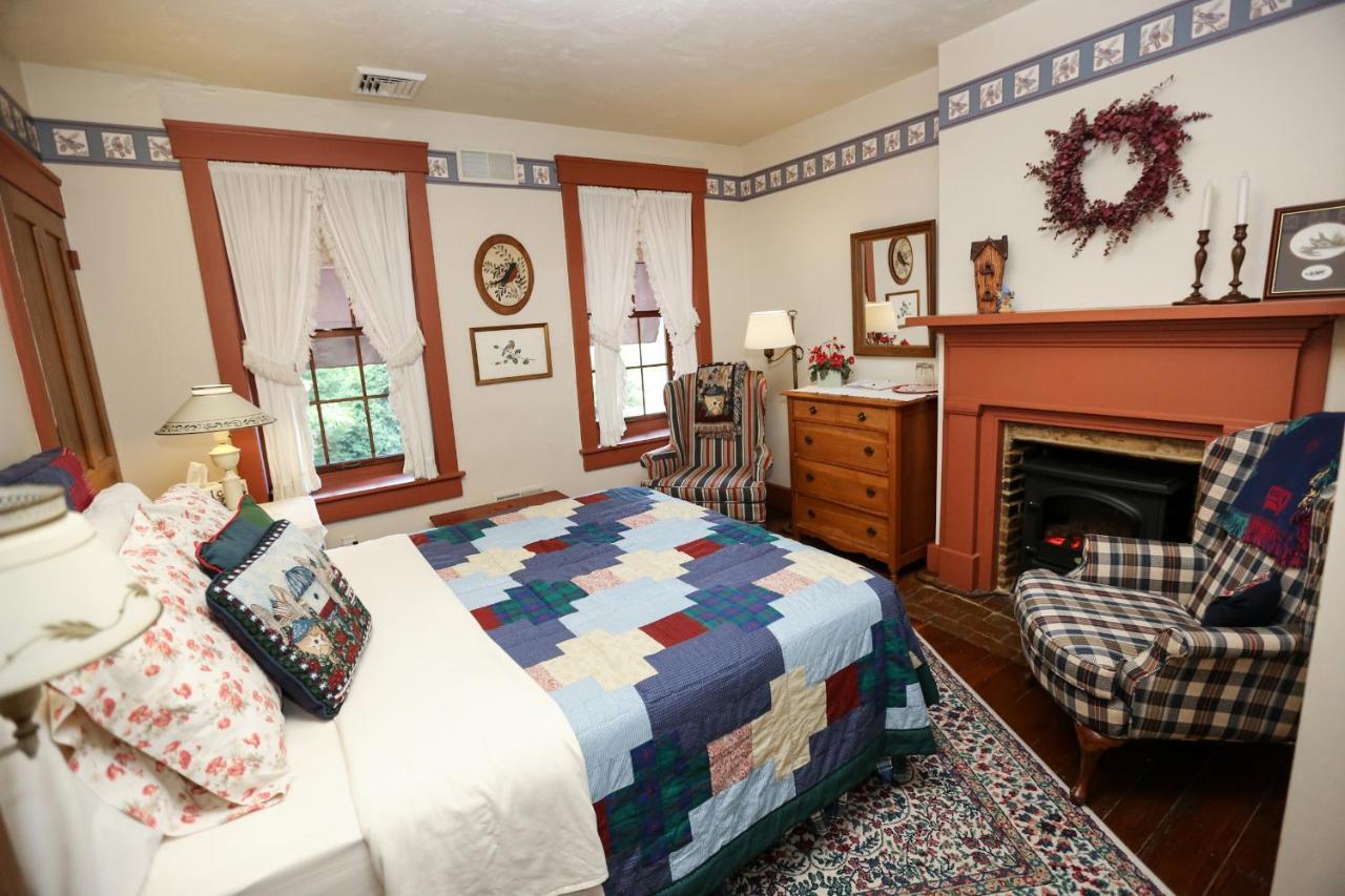 Watson Estate Bnb & Deer Creek Winery Uniontown Exterior foto