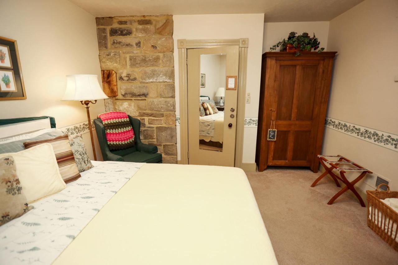 Watson Estate Bnb & Deer Creek Winery Uniontown Exterior foto